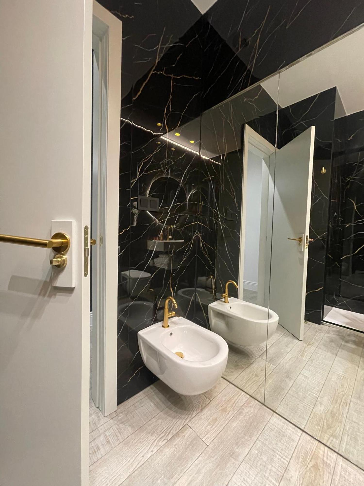 Apartamentos Sevilla Centro Eksteriør billede